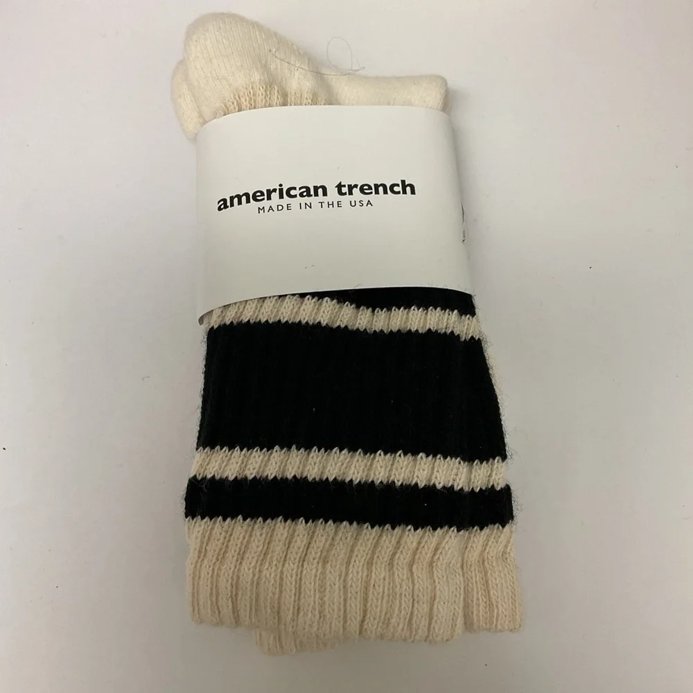 AMERICAN TRENCH WOMENS RETRO MONO STRIPE CREW SOCKS BLACK OS NWT